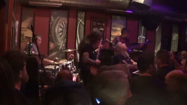 Yesterday's Thoughts-In This Town 16-11-2019@Lost'n'Found Athens смотреть онлайн