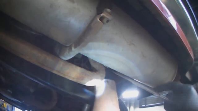 VW T3: 2.1L Cylinder Head removal (1 & 2 side) смотреть онлайн