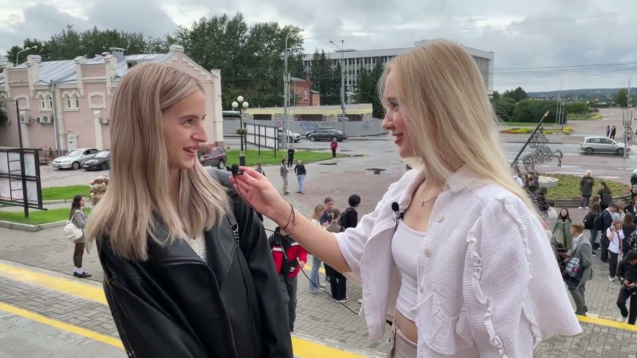 Наши репортёры посетили День Первокурсника и задали присутствующим очень интересные вопросы. смотреть онлайн