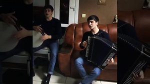 Братья Хубиевы-В парикмахерской(Шуточная)