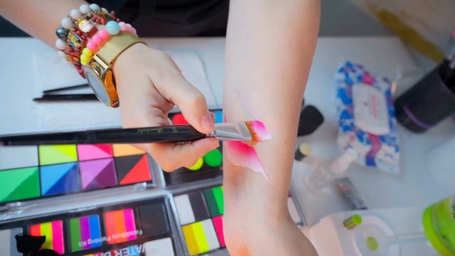 1 урок по аквагриму. Вводный урок.