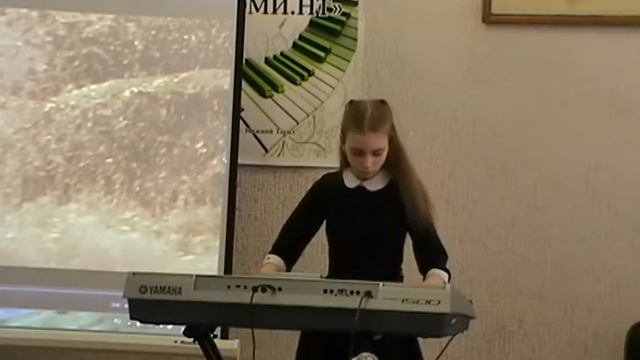 Средняя группа 14 смотреть онлайн