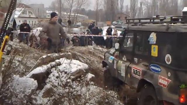 Off-road 4x4 Тихоход 2011 Спец.Участок осталась одна полуось из 4 смотреть онлайн