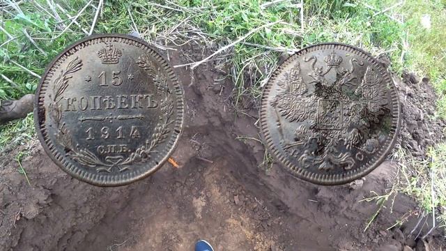 Чем удивил и порадовал уходящий год?  Шурф в поле.