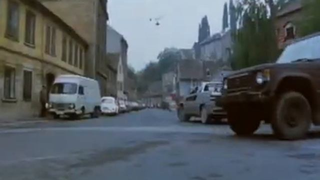 Armour of God ( Доспехи Бога ) Джеки Чан ( Погоня ) смотреть онлайн