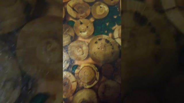 Стол из спилов и эпоксидной смолы. смотреть онлайн