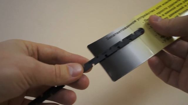 Устройство для извлечения волос из сливов ванных, душевых, раковин смотреть онлайн