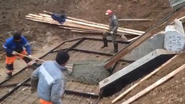 Монолит площадки у выходного оголовка трубы смотреть онлайн
