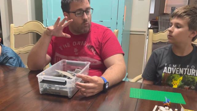 MOC Off!  We Use The Looney Tunes Blind Bags To Build The Best MOC We Can In 10 Minutes!