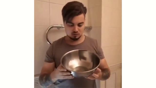 Shot on iPhone meme смотреть онлайн