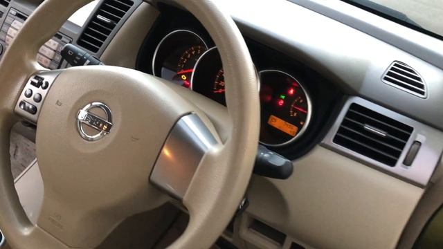 Nissan Tiida 2004 - For Sale