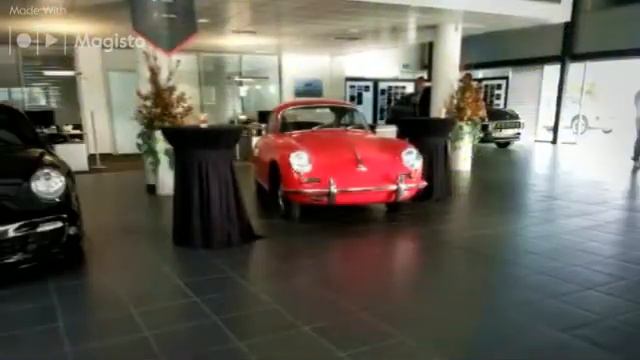 Porsche Showroom Visit 2018 смотреть онлайн