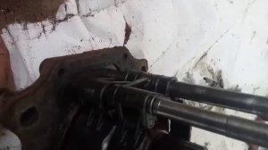 Вом МТЗ 82,МТЗ 80 замена сальника,замена подшипников,снимаю плиту  вом