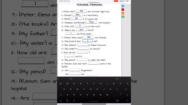 Solving Personal Pronouns worksheet смотреть онлайн