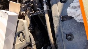 Замена воздушного фильтра своими руками на BMW 5 F10  2016 года дизель