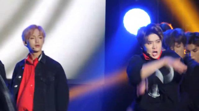 NCT 127  Limitless + Talk + Cherry Bomb In Moscow Fancame HD Russia