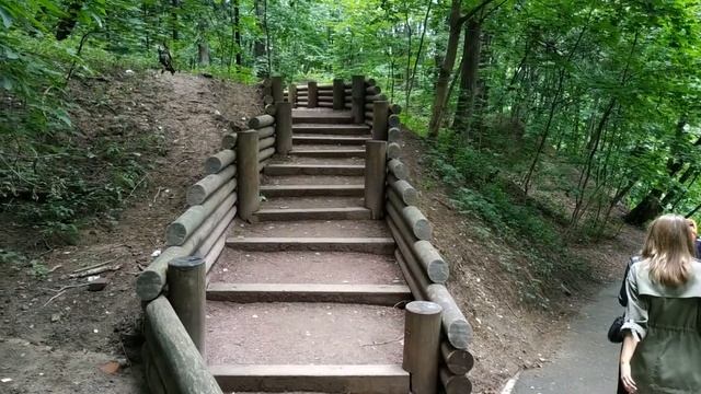 Воробьевы горы, часть 2. От канатной дороги до смотровой #воробьевы смотреть онлайн