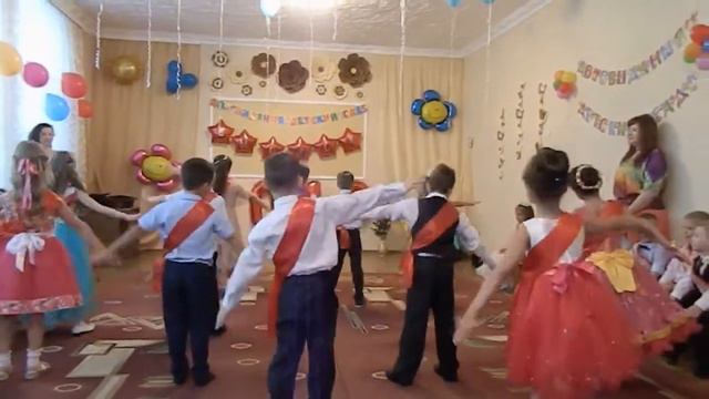 Мечта в кармашке танец на выпускном