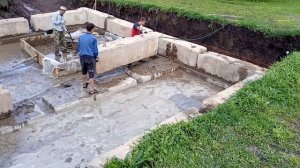 Строительство коттеджа. Монтаж БУ фундаментных блоков ФБС на цокольный этаж.