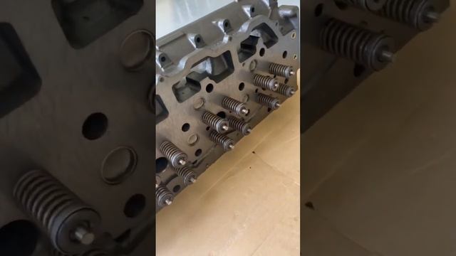 Головка блока цилиндров двигателя на CAT 3520 смотреть онлайн