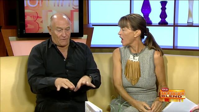 Corbin Bernsen and Amanda Pays on the Yellow Couch смотреть онлайн