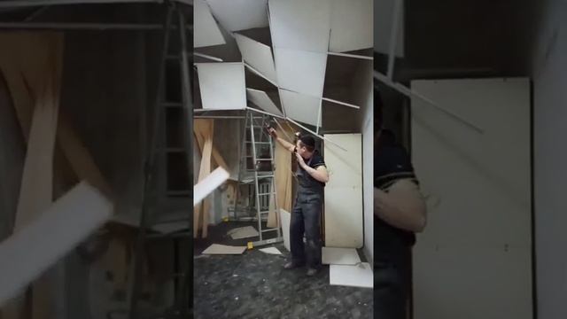 Весь потолок за 10 секунд! смотреть онлайн