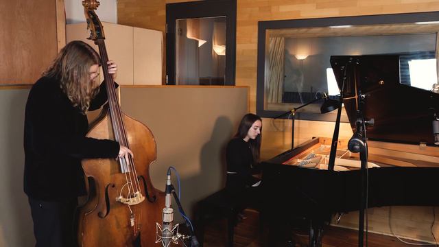 Recorda Me - Joe Henderson- Brenda Greggio Piano, Sean Hicke Bass смотреть онлайн