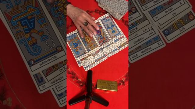 Цыганский расклад. Что Он скрывает?Что Вы о Нём не знаете?Гадание на картах Таро. Онлайн гадание смотреть онлайн