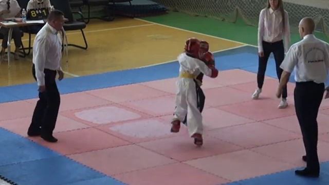 Сучков Владислав 1.2 ПОИНТ 18.09.15 Чемпионат и Первенство Республики Крым по кикбоксингу WAKO