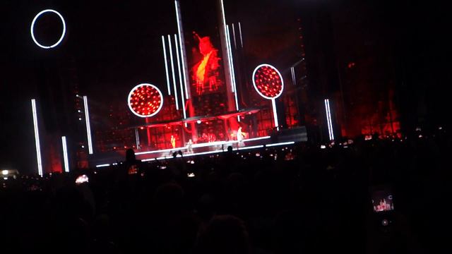 Rammstein - Deutschland (Москва лужники 2019 Moscow) смотреть онлайн