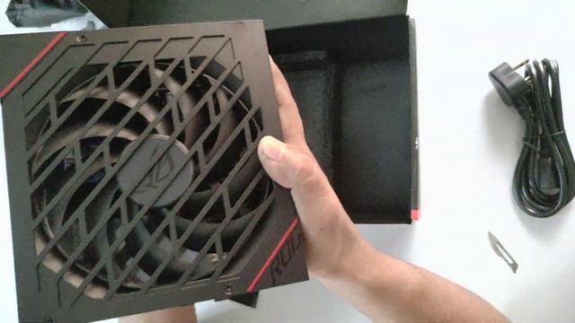 ASUS ROG Strix 750G 80+ Gold PSU Unboxing And Overview - First In India - Best 750W PSU? (4K 60 FPS