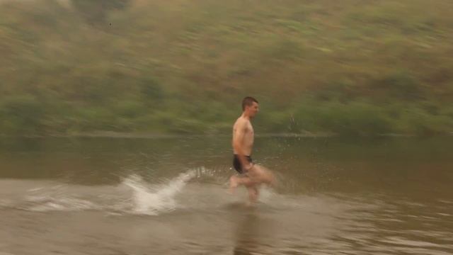 бегом по реке