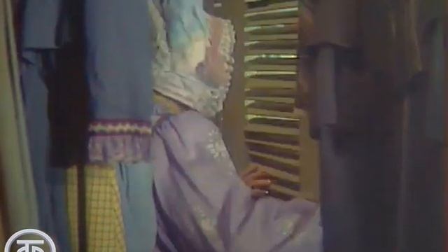 Вера Орлова, Евгений Стеблов, Михаил Львов в инсценировке "Миссис Мак-Вильямс и молния" (1976) смотреть онлайн