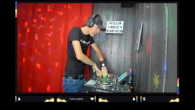 Music Night Club - Dj ToLoKoS Vs Dj LaDeRa GeRReRoS MuSiCaLeS Sabado 06-08-22 смотреть онлайн