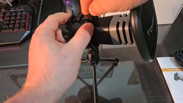 TONOR TC30 Microfono economico USB, TONOR Condensatore e Test VS Logitech c920 pro смотреть онлайн