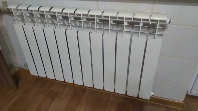 Где на батарее подача и обратка как определить ? смотреть онлайн