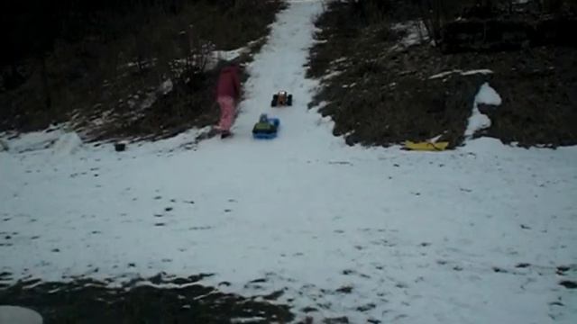 traxxas sammit a snaha vytáhnout pekáč s kubou co nejvíš:o) смотреть онлайн