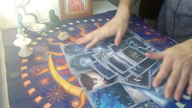 Что в доме у врага??? упала ли карона ??? с головы??? смотреть онлайн