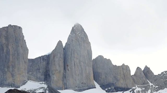 The 'Big W' Trek (west to east) Torres del Paine National Park, Patagonia, Chile смотреть онлайн
