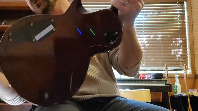 Gibson Les Paul Tribute vs ESP LTD EC-1000 Deluxe (Uncut, Unedited, No Talking) смотреть онлайн