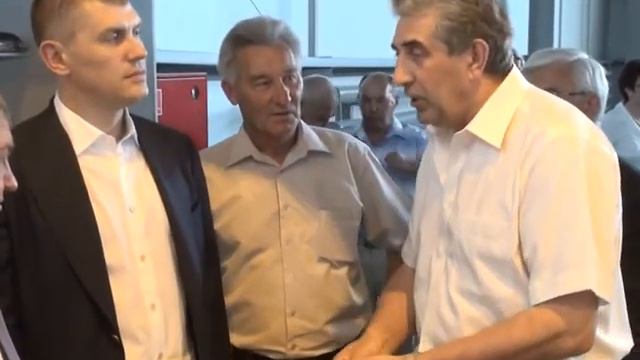 С.И. Грачев на заводе "Уралэлектрострой" смотреть онлайн