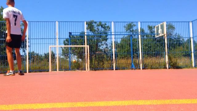 Рабона. Красивые удары по воротам в мини-футболе. Как правильно бить рабоной? смотреть онлайн