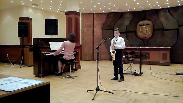 М. Петренко "ВАЛЬС" смотреть онлайн