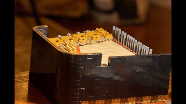 Lego Piano