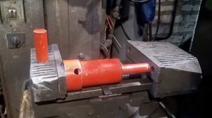 Замена сайлентблоков стабилизатора Мерседес Актрос(Mercedes Actros)