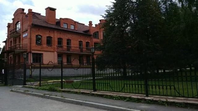 Озеро Шарташ, улица Отдыха. Велопрогулка. (1 часть). Yekaterinburg, the Shartash lake. Bike ride смотреть онлайн