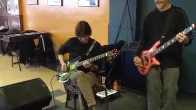 Flamin' Groovies - "Tell Me Again" (instrumental) смотреть онлайн