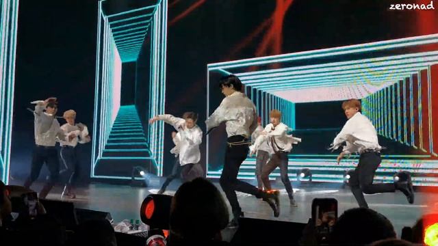【200131 Atlanta】Stray Kids - Road not Taken смотреть онлайн