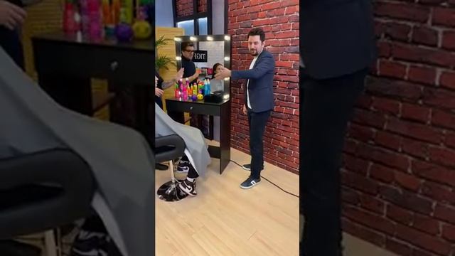 Стилист по волосам о культовом стайлинге TIGI!