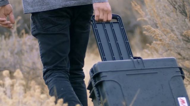 MAX Adventure Kit смотреть онлайн